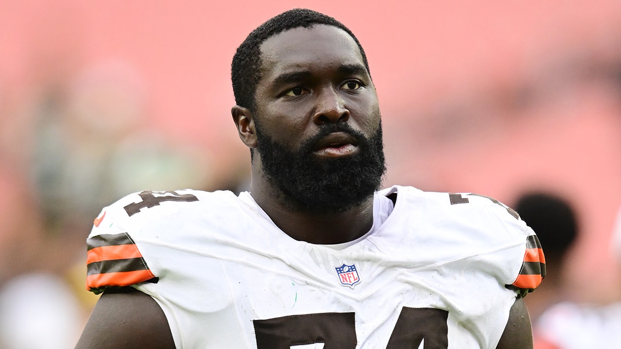 Tragic stillbirth of son: 'Worst moment of my life' - Browns lineman