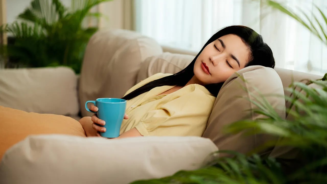 Could a pre-nap caffeine boost improve sleep quality?