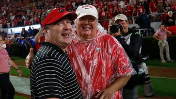 Kirby Smart's father passes away after falling before the Sugar Bowl.