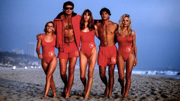 'Baywatch' actors reveal how they made the show great despite its poor quality.