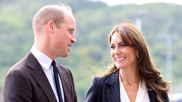 Prince William marks Kate Middleton's 43rd birthday with a rare gesture by expressing his love.