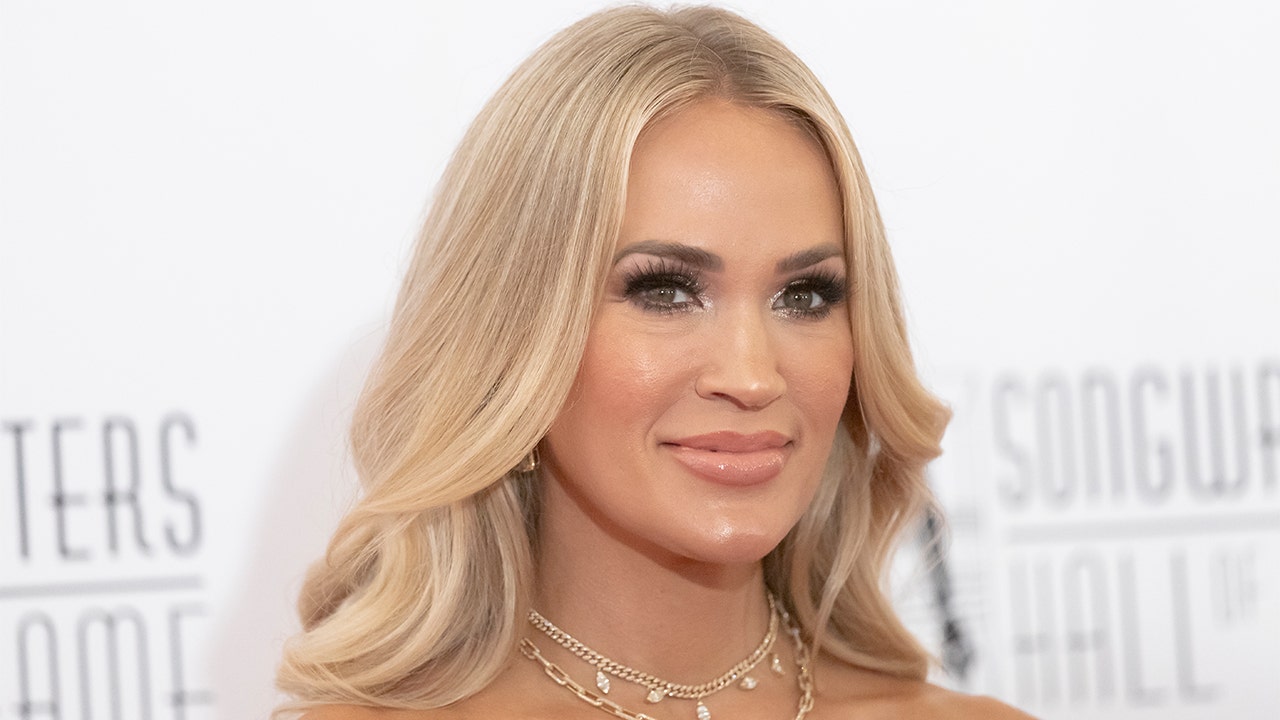 Carrie Underwood to sing 'America the Beautiful' at Trump's inauguration.