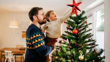 In the 1600s, Germans decorated Christmas trees with apples instead of ornaments for 'Adam and Eve Day'.