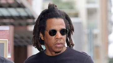 Expert: Jay-Z Faces 'Game of Chicken' Before Sexual Assault Lawsuit