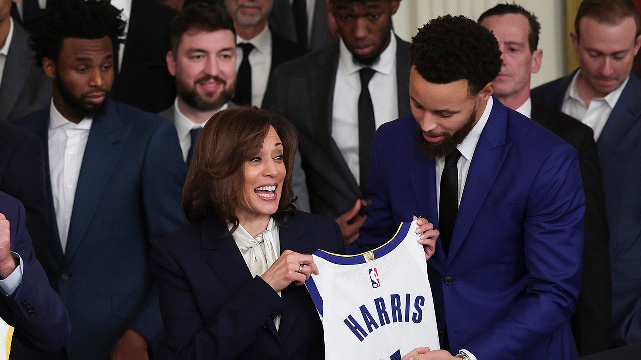 Stephen Curry, a supporter of Harris, has no 'ill will' towards Trump following his victory.