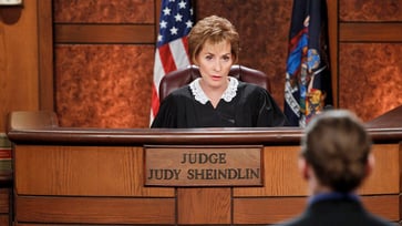 In the courtroom, Judge Judy reveals indicators of dishonesty, similar to her TV show.