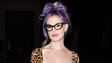 Kelly Osbourne alleges that rehab was a "lesson in how to improve as a drug addict."