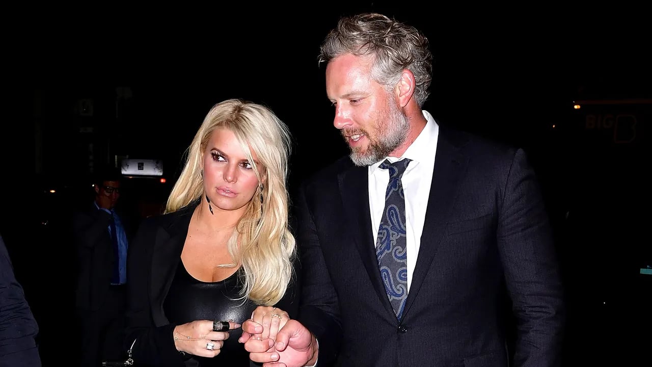 After 10 years of marriage, Jessica Simpson and Eric Johnson have parted ways.