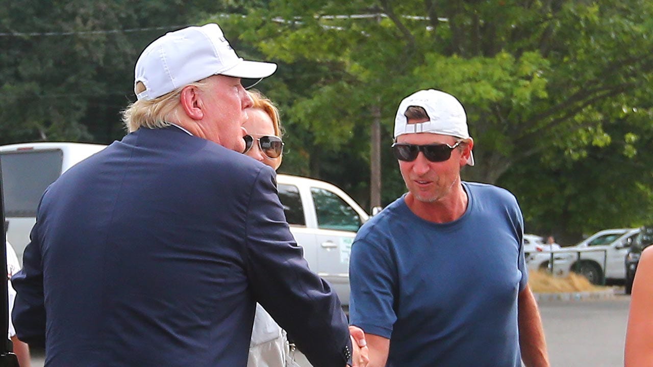 Wayne Gretzky was asked by President-elect Trump to become the 'governor of Canada'.