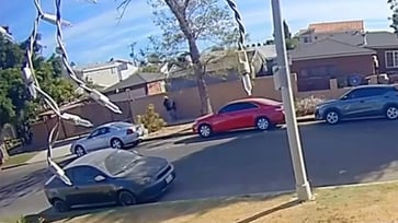 Video captures California neighbor rescuing girl from kidnapping attempt