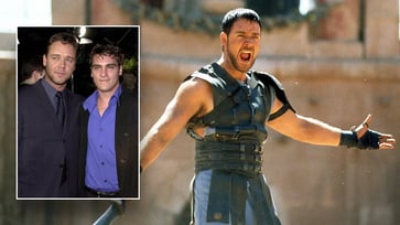 Director: Russell Crowe called Joaquin Phoenix's attempt to quit 'Gladiator' "terribly unprofessional."