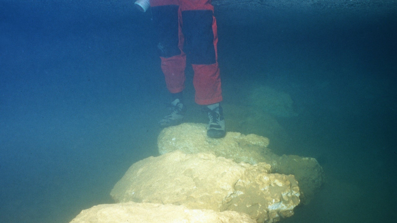 New details of life emerge from the 5,600-year-old submerged bridge in Mallorca, Spain, as geologists study it.