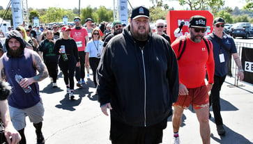 After being shamed for his weight, Jelly Roll underwent half-marathon training and transformed himself.