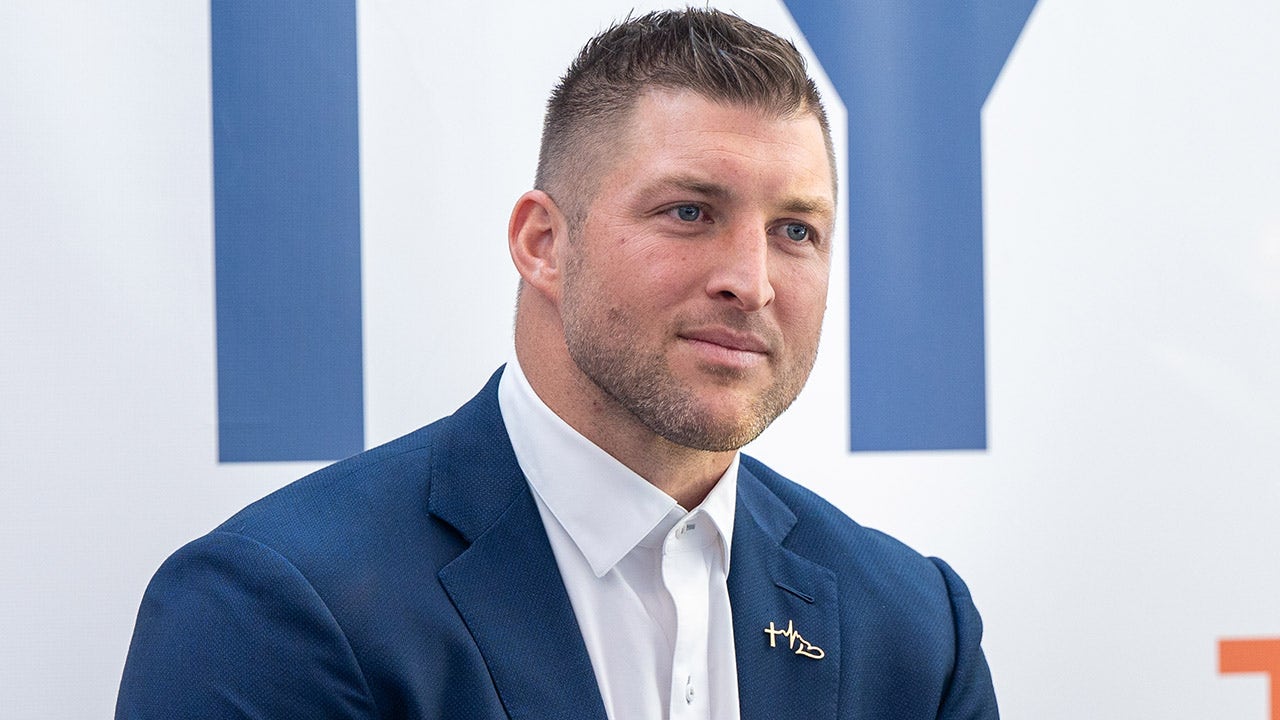 'Everybody needs to be part of the solution': Tim Tebow introduces new bill to combat child exploitation