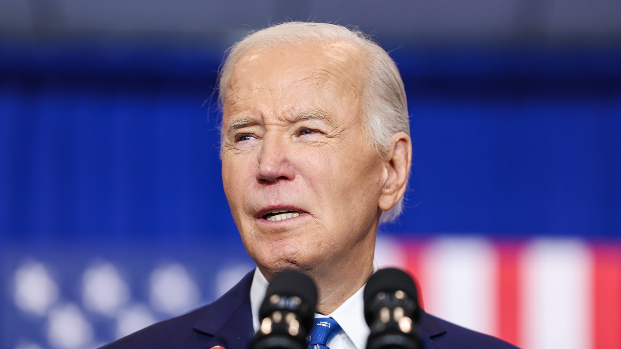 Expert warns that Biden admin's 11th hour proposal to ban cigarettes could benefit cartels.