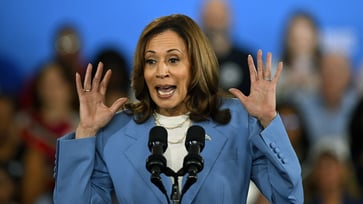 Washington Post columnist urges Harris to engage with journalists, criticizing the use of silence as a misstep.