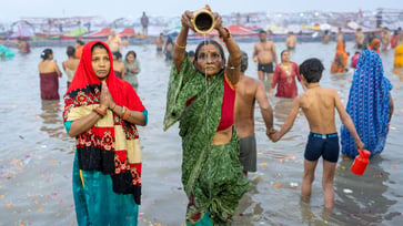 In India, the world's largest religious assembly commences, with an anticipated attendance of hundreds of millions of Hindus.