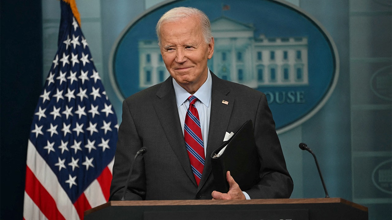 Biden faces no questions from White House reporters about Hurricane Helene during surprise opportunity.