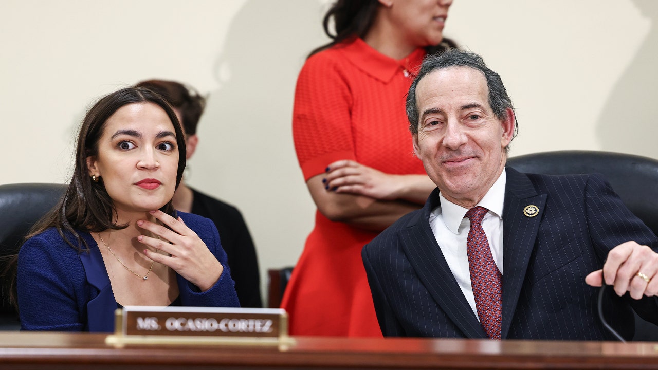 AOC announces candidacy for top Democratic position on House Oversight Committee.