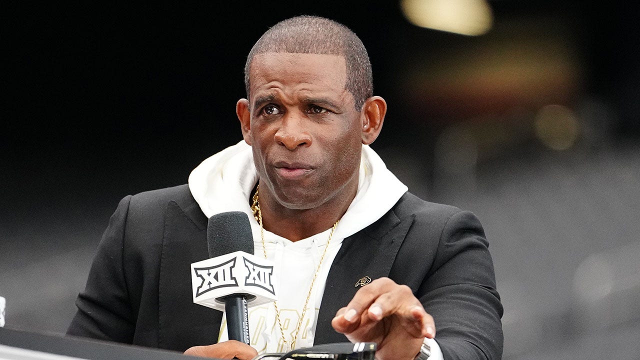 ESPN pundit's criticism of Deion Sanders: 'A fan only blows when you're hot'