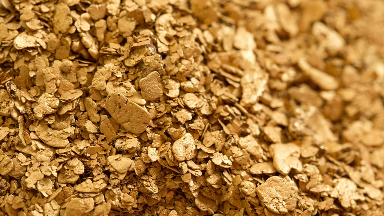 In China, the largest gold deposit in the world worth $83 billion was discovered.