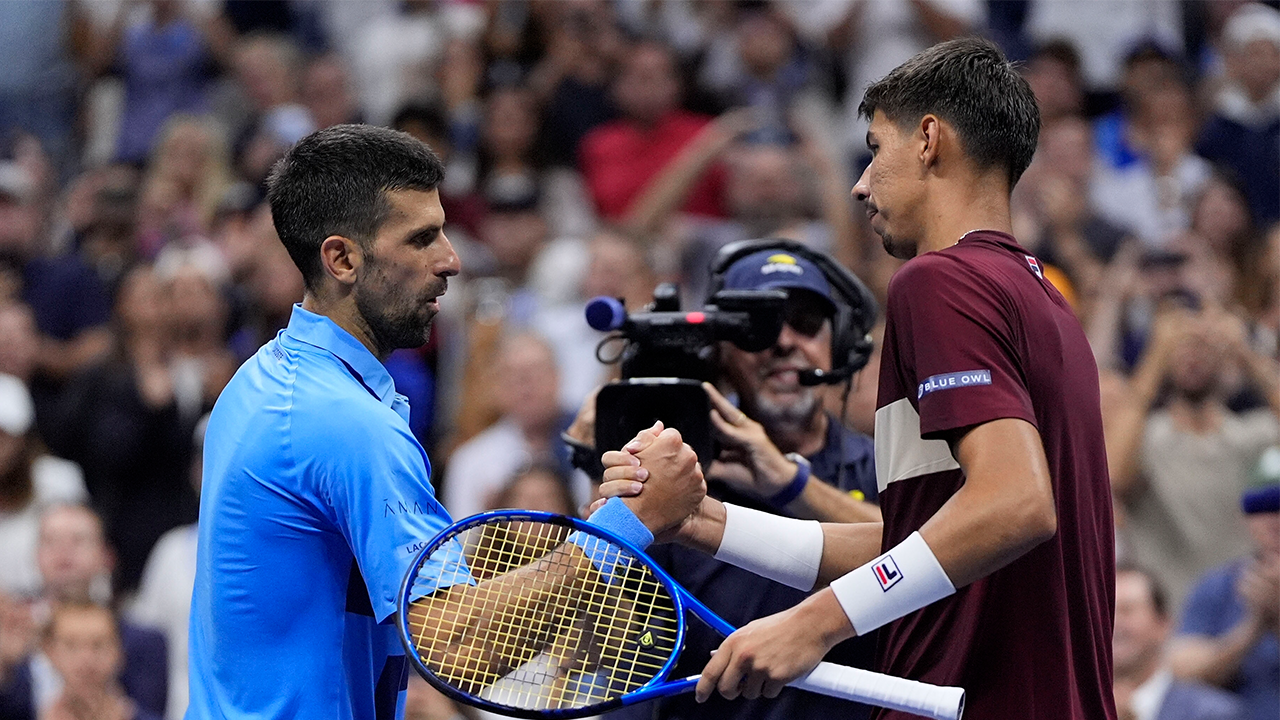 In the third round of the US Open, Alexei Popyrin surprised Novak Djokovic with an upset victory.