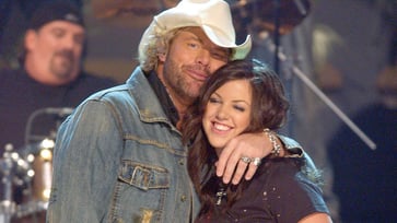 Toby Keith declined to allow his daughter to participate in USO tours: "He assumed the role of a father."