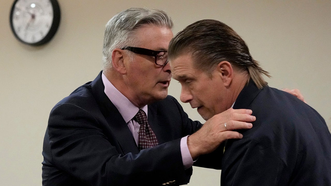 Alec Baldwin's brother alleges that the 'Rust' trial was a manipulation of the legal system.