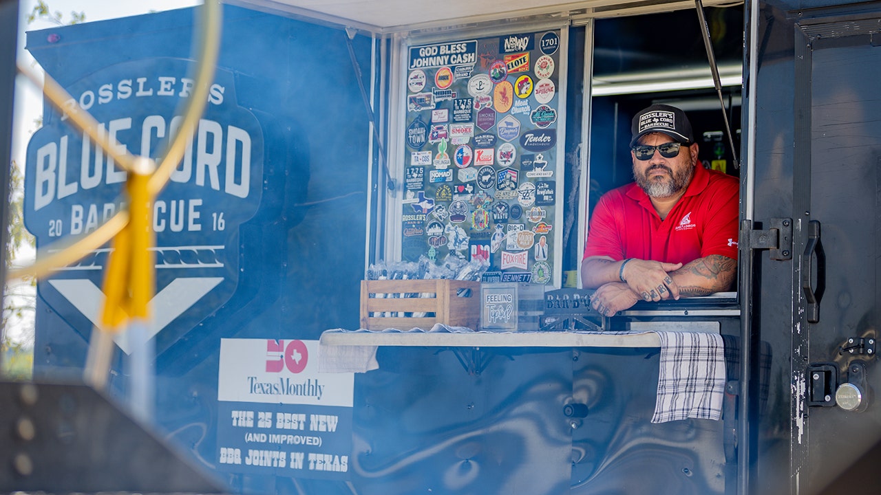 Despite health challenges, US Army veteran thrives in barbecue business: 'Very proud'