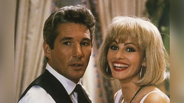 Richard Gere reveals that the iconic scene in "Pretty Woman" with Julia Roberts was improvised.