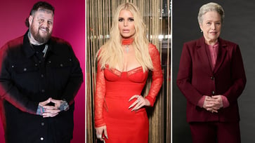 In 2024, Jessica Simpson, Kathy Bates, and Jelly Roll displayed their impressive 100-pound weight loss.