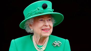 An expert revealed that once, Queen Elizabeth's American lady-in-waiting escorted the monarch to a high-end London nightclub.