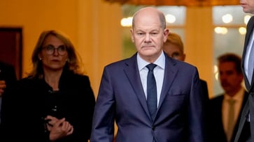 Scholz refuses to call for a no-confidence vote as Germany's coalition government falls.