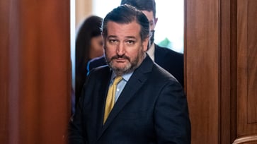 Harris made a mistake by choosing Walz instead of Shapiro for VP, according to Cruz.