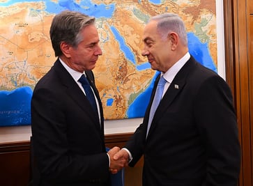 Blinken announces that Israel has agreed to Biden's cease-fire proposal, urging Hamas to follow suit.