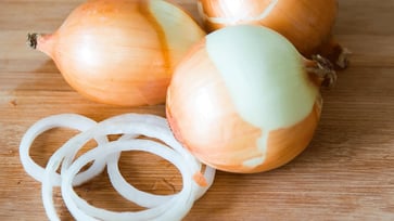 Unraveling the Myth of Onions in Socks: Expert Perspectives
