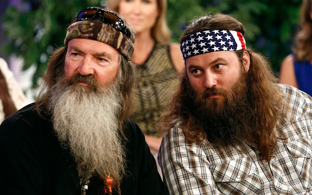 Phil Robertson, a star from the show 'Duck Dynasty,' is dealing with a blood disorder, a fractured back, and the possibility of having 'ministrokes.'