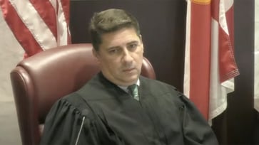 Judge reprimands CNN's lead lawyer, demands apology to plaintiff: "This isn't daycare"