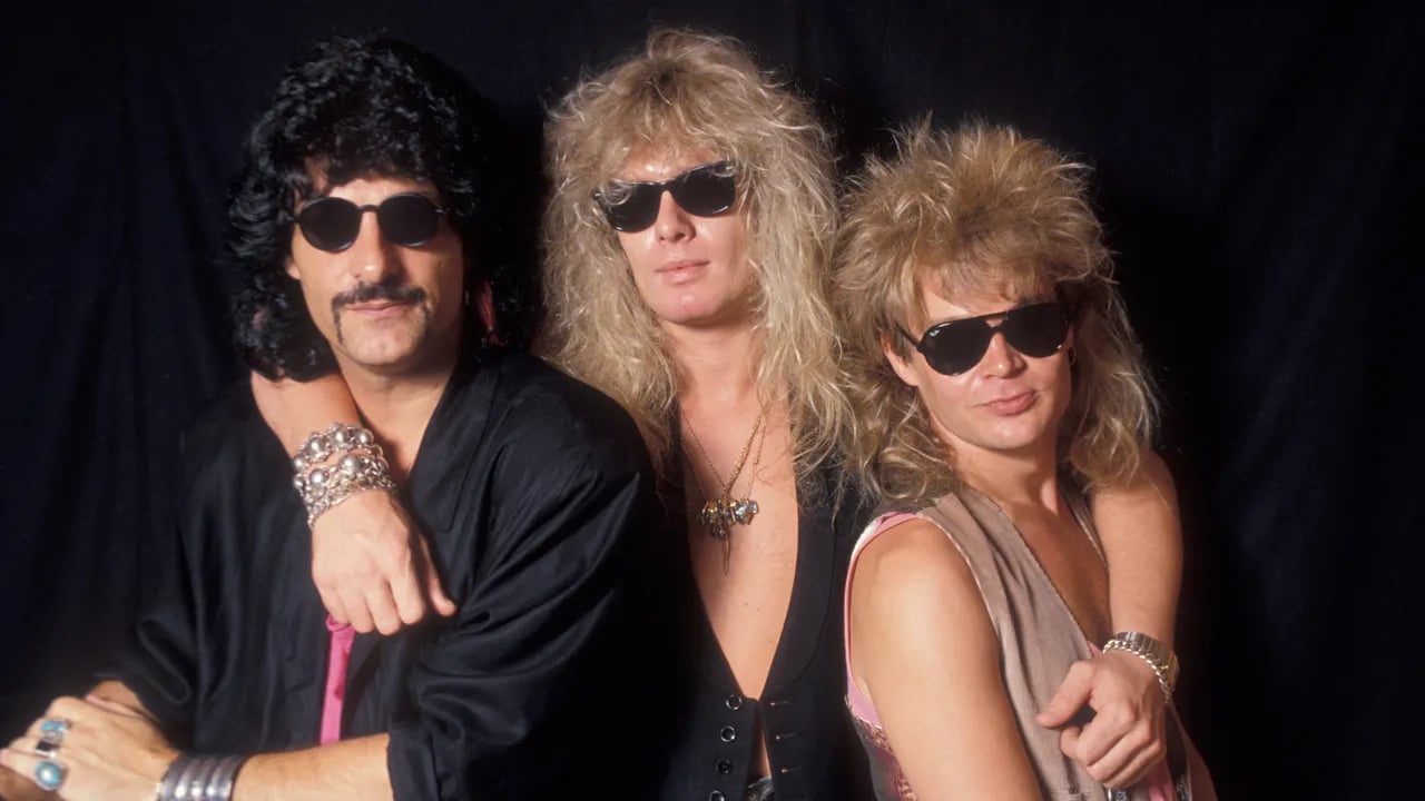 At 65 years old, John Sykes, a guitarist for both Whitesnake and Thin Lizzy, has passed away.