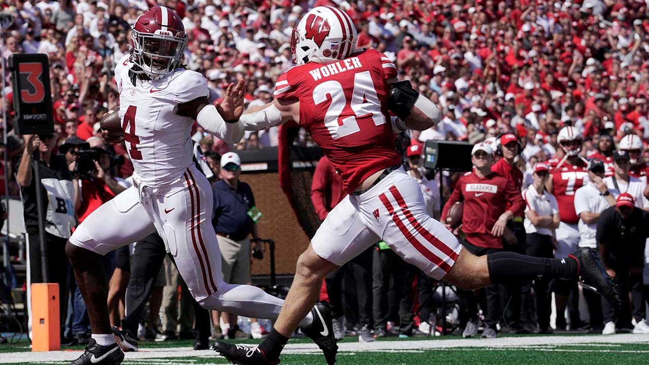 Nearly a century since their last visit to Madison, the Alabama Crimson Tide dominates the game.