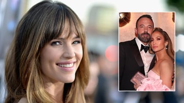 Jennifer Garner delivers an inspiring message amid rumors of a breakup between Jennifer Lopez and Ben Affleck.