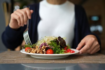 Nutrition experts assess the accuracy of 6 'healthy eating principles'.