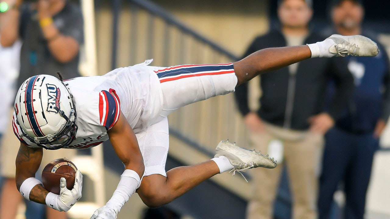 An incredible interception by Robert Morris defender stuns Utah State.