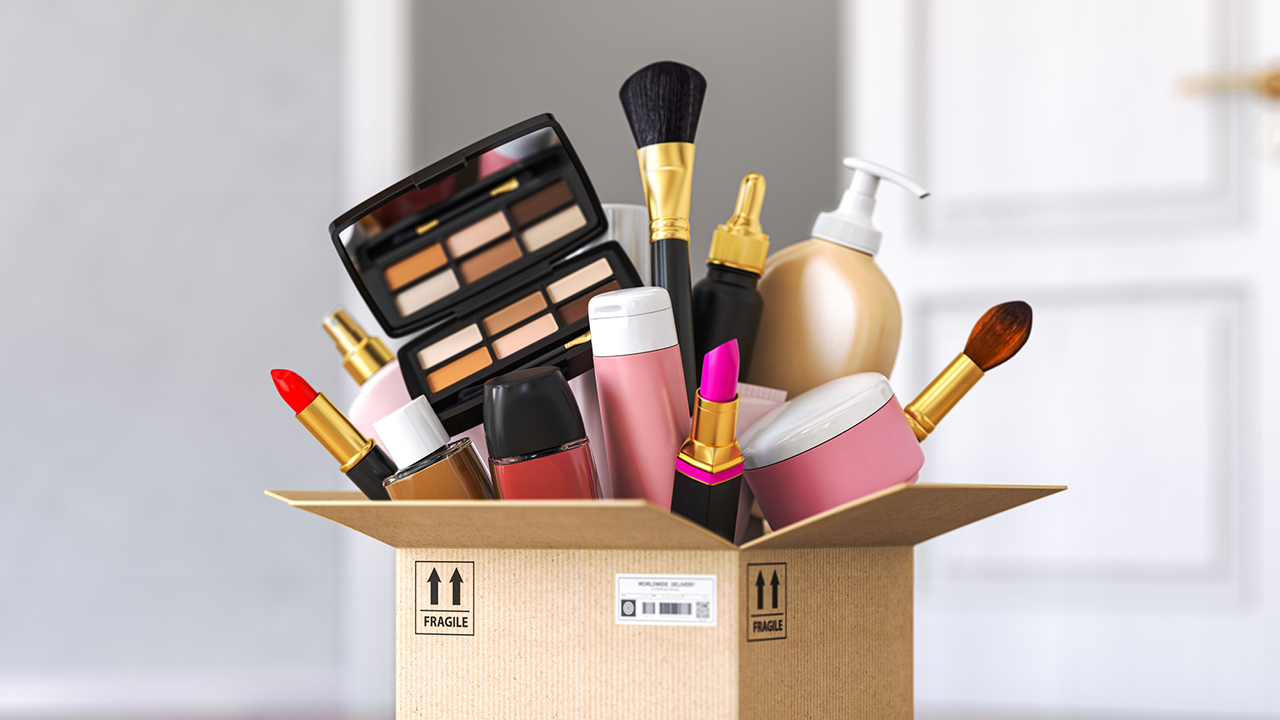 Macy's 10 Days of Glam Sale: Enjoy 50% off on Your Favorite Beauty Brands