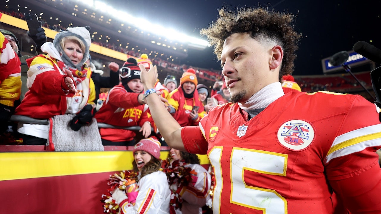 The Chiefs advance to the AFC title game with Patrick Mahomes at the helm, following the birth of his daughter, as Caitlin Clark and Taylor Swift cheer.