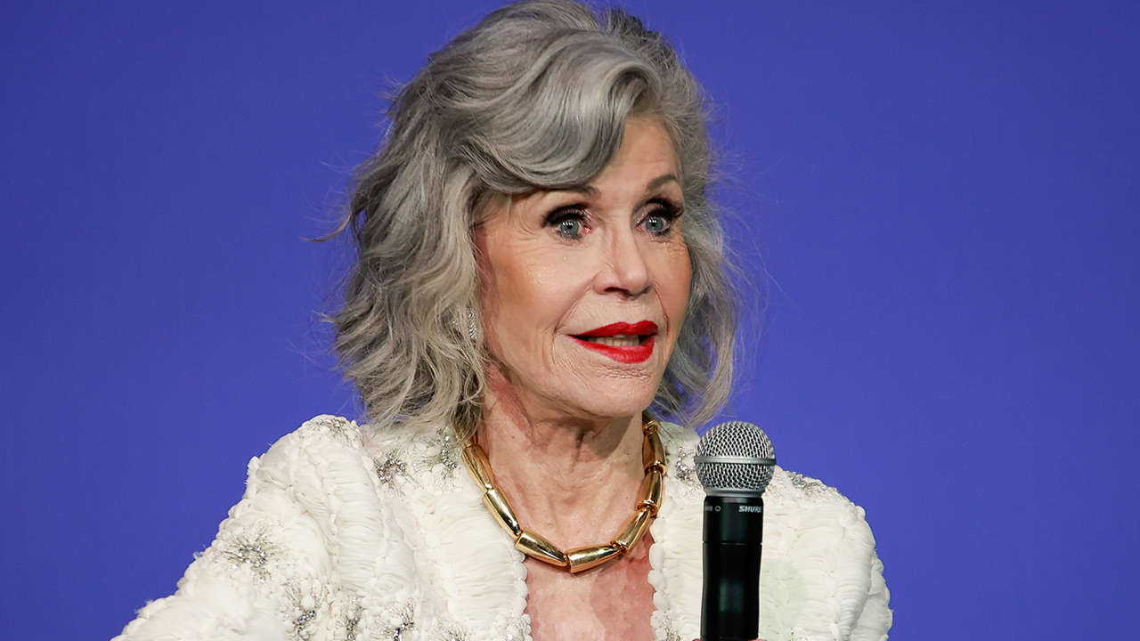 Jane Fonda claims at a Harris event for overseas voters that 'Orange Man' Trump will jail protesters.