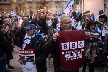 A report claims that the BBC violated its editorial guidelines over 1,500 times during the Israel-Hamas conflict.