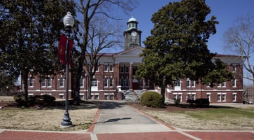 Video captures gunshots during Tuskegee University's 100th homecoming celebration.