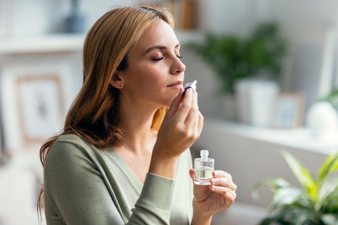 Study reveals that familiar scents can trigger happy memories in patients with depression: 'Break the cycle'