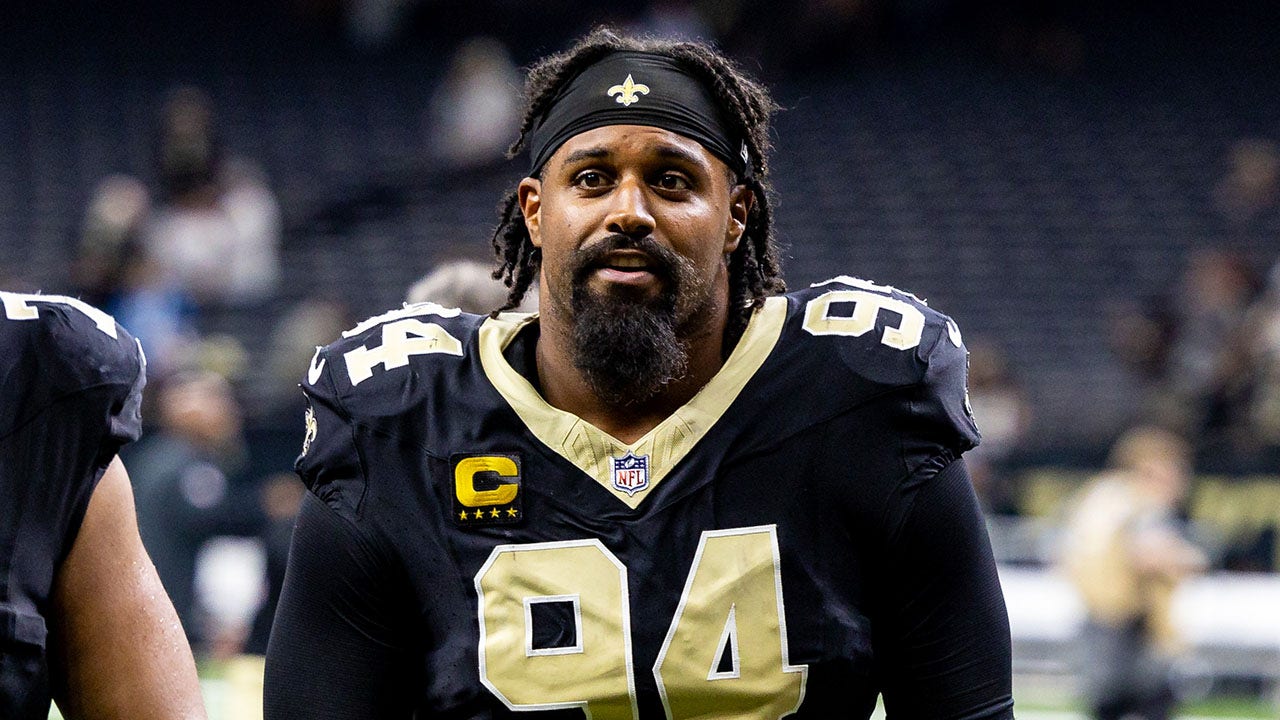 The USA's chanting at the Sugar Bowl following the New Orleans terror attack symbolizes a united America, according to Saints star.